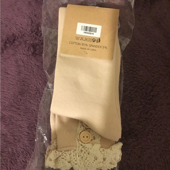 NWT Knee High Socks- 8-10 Size - Picture 4 of 6